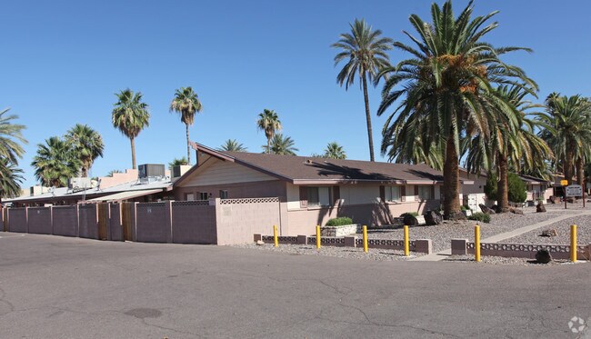 Arcadia Modern Apartments Phoenix Az Apartments Com