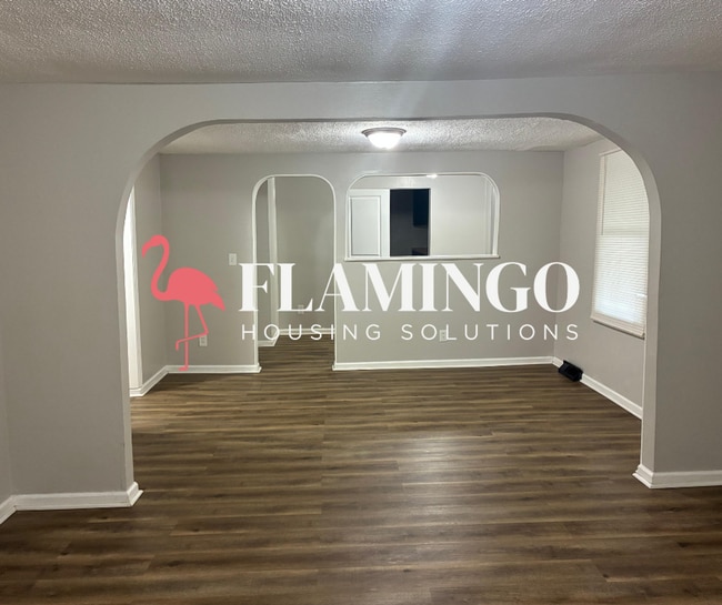 Building Photo - 913 Westwood Ave