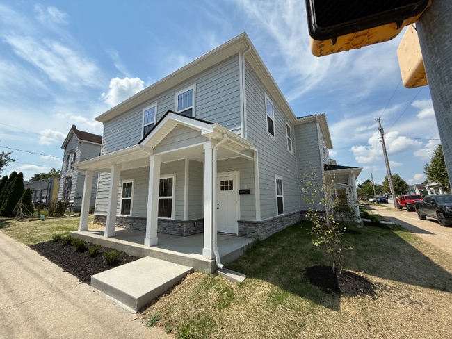 Photo - 717 Vincennes St Townhome