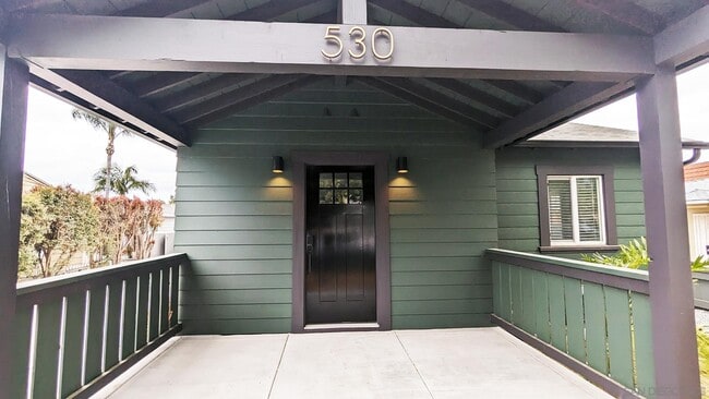 Building Photo - 530 Glover Ave