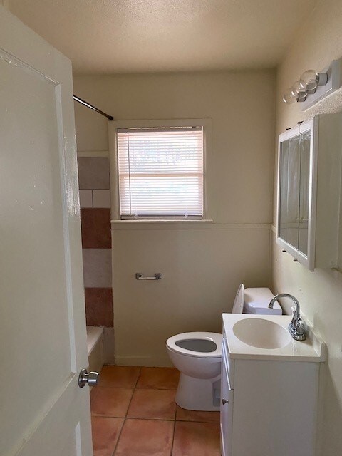Foto del edificio - 5402 Ledesma Rd