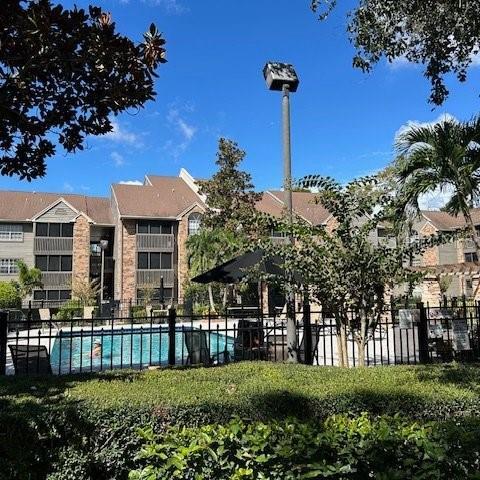 Foto del edificio - 2500 Winding Creek Blvd