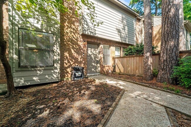 Foto del edificio - 30 Willowwood Cir