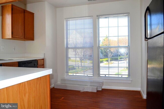Building Photo - 12004 Amber Ridge Cir