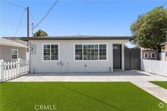 Building Photo - 18421 Patterson Ln