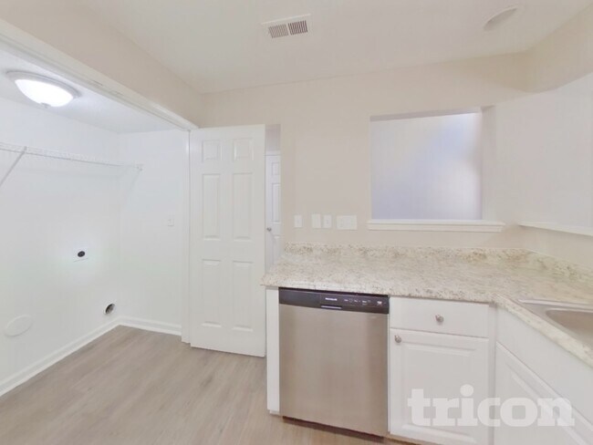 Foto del edificio - 417 Havenbrook Way NW