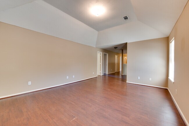 Foto del edificio - 6611 Amberfield Ln