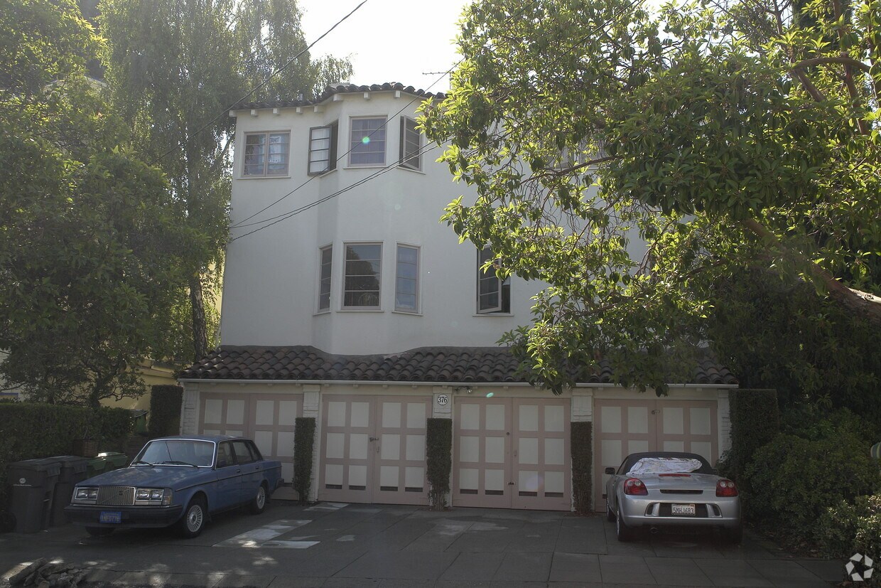 Foto principal - 376 Orange St