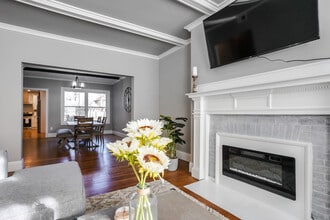 Building Photo - 179 Babcock St