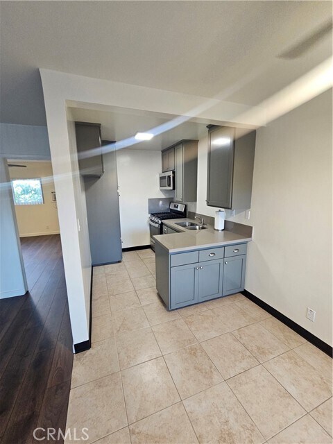 Foto del edificio - 2309 E Garvey Ave N