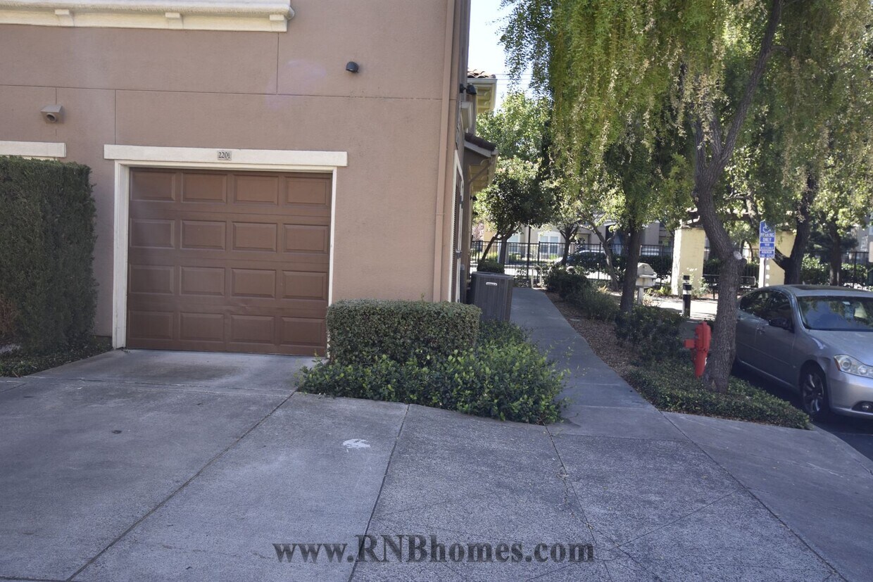 Foto del edificio - 4800 Westlake Pkwy
