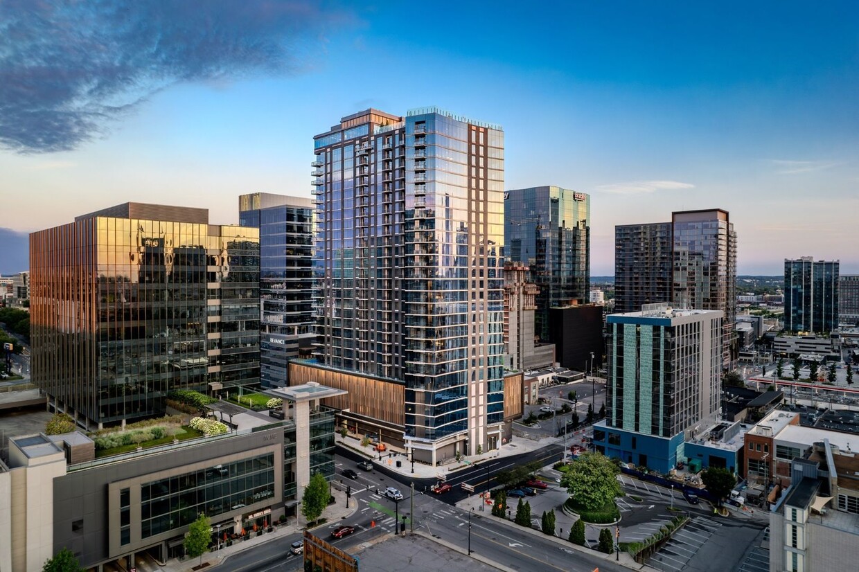 Primary Photo - Luxury 2 Bedroom Condo in Pullman Gulch Union