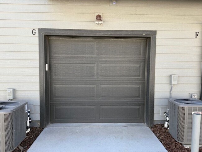 Foto del edificio - MOSAIC Townhome for rent in North Fort Collins!