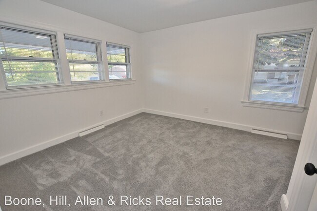 Building Photo - 3 br, 1.5 bath House - 738 Atlantic Avenue