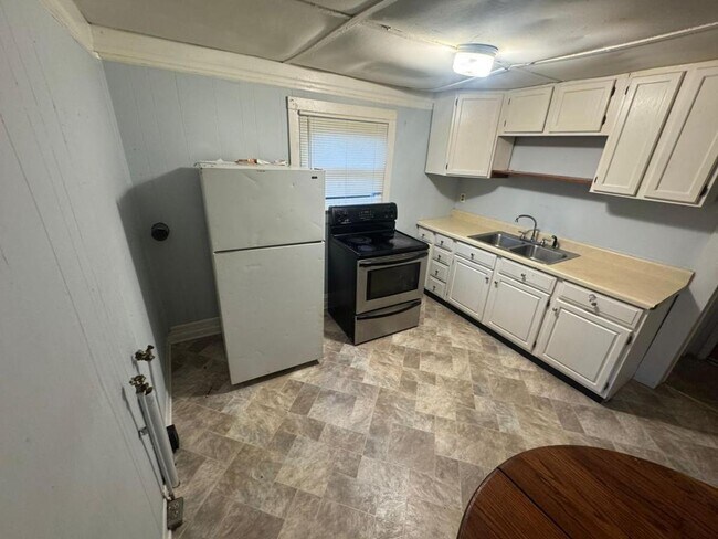 Foto del edificio - 4139 Apex Dr NW
