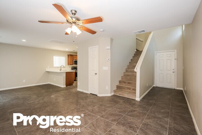 Foto del edificio - 9453 Milkweed Canyon Ave