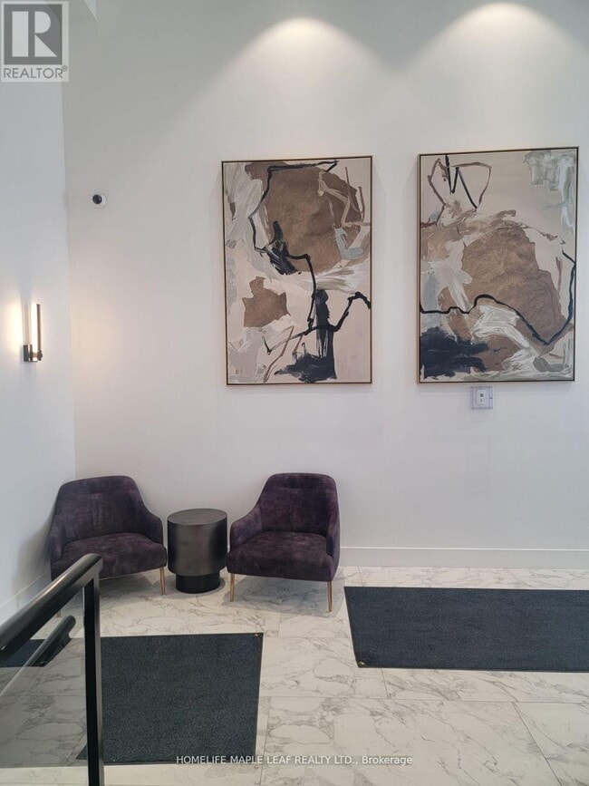 Photo du bâtiment - 15 Wellington St