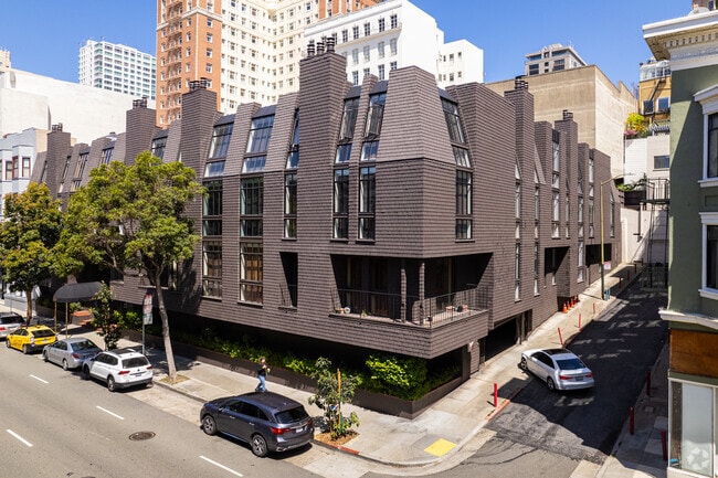 Nob Hill Court