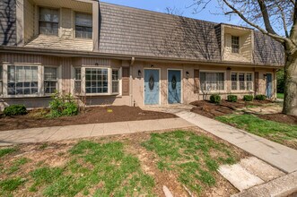 Building Photo - 139 Regency Point Path