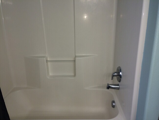 Foto del edificio - Large Home for Rent in Sage Point Service Area