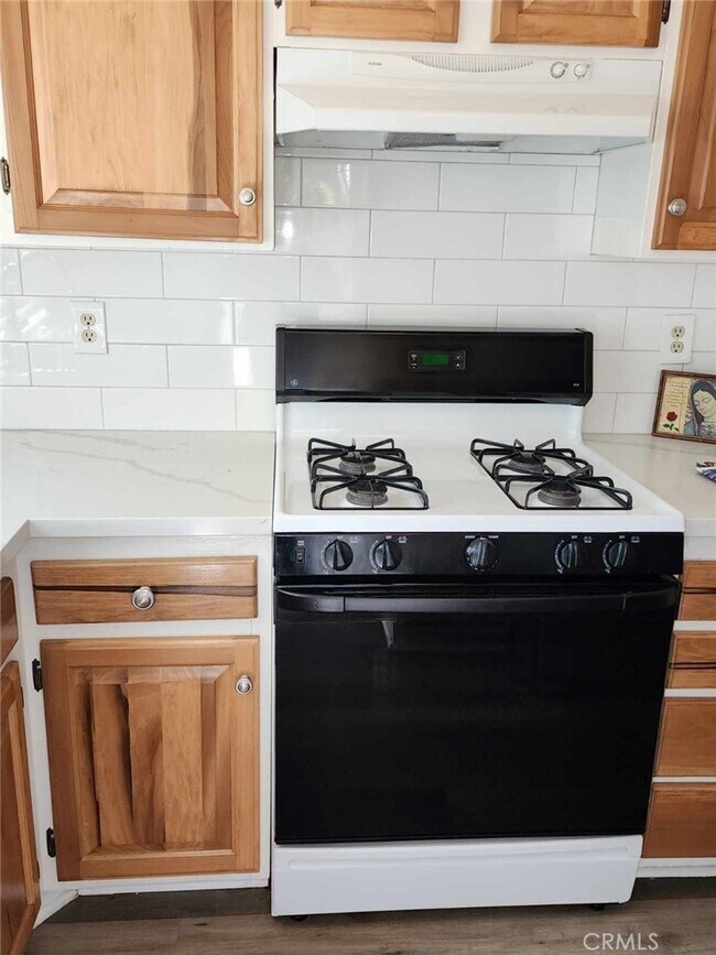 Building Photo - 7067 Geranium Pl