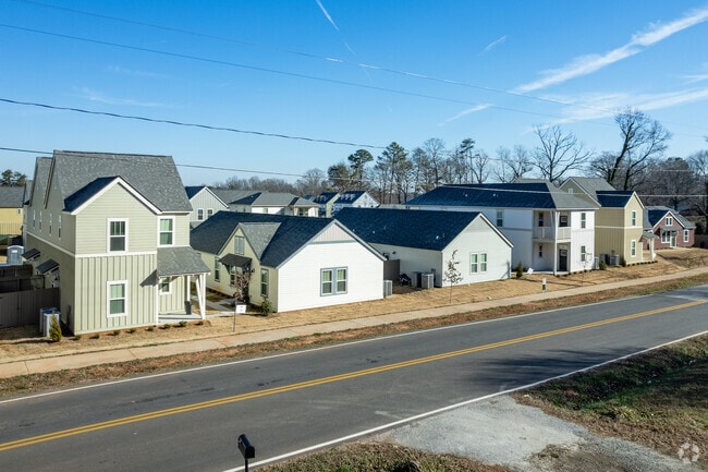 Exterior - LEO Jamestown- Single Family Rental Homes