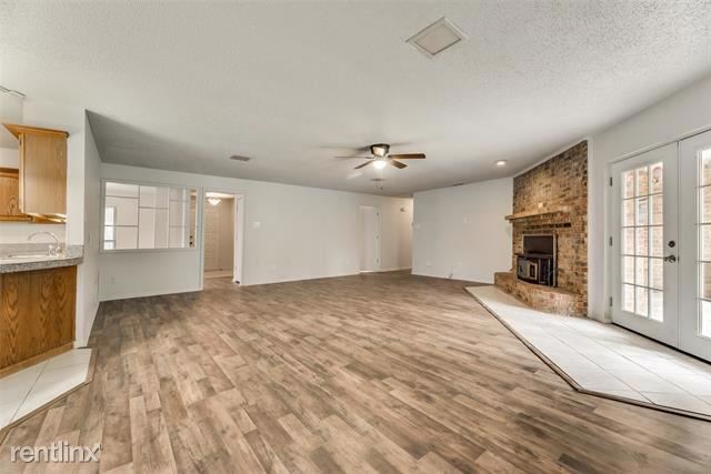 Building Photo - 4 br, 3 bath House - 1114 W Camp Wisdom Road