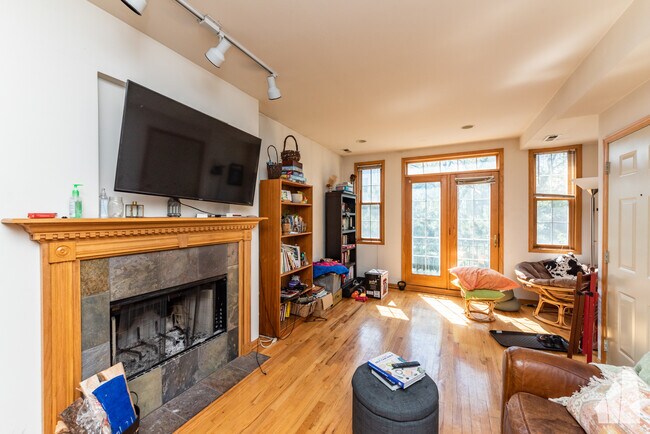 Foto del edificio - 840 N Wood St