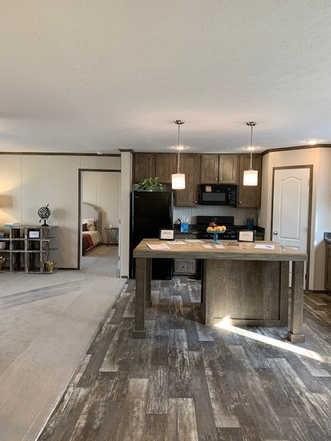 Foto principal - 1095 Hemlock Dr