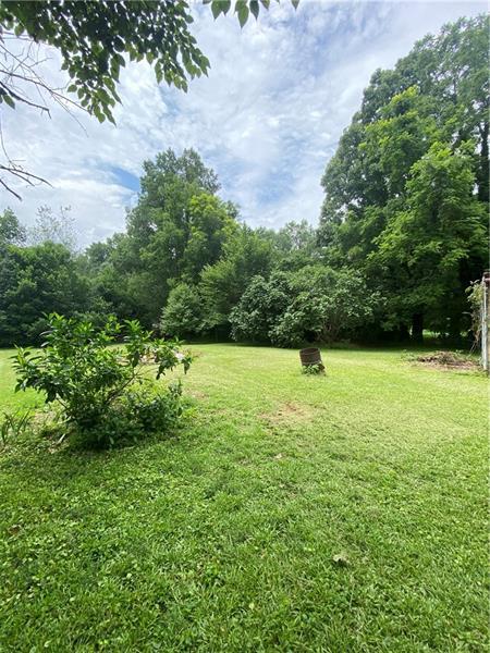 Building Photo - 656 Moon Rd