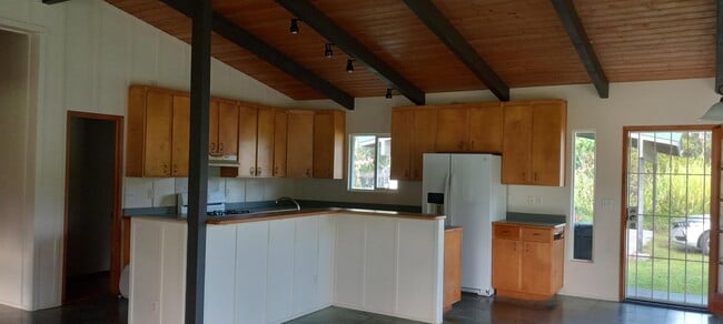 Building Photo - 15-1433-1433 25th Ave