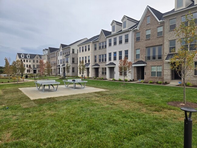 Building Photo - 2615 Wilkinson Pike