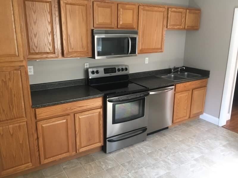 Foto principal - 229 Elmwood Ave
