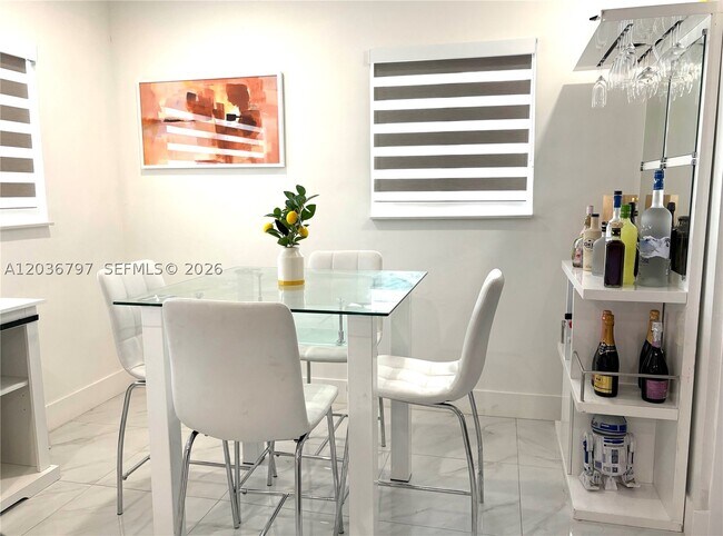 Foto del edificio - 6515 SW 20th St