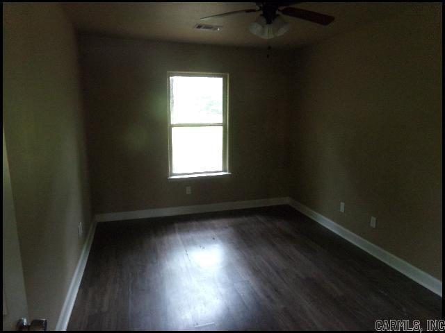 Building Photo - 264 Glenna Ln