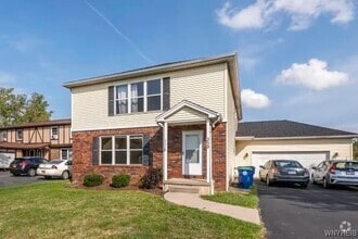 Building Photo - 361 Kaymar Dr