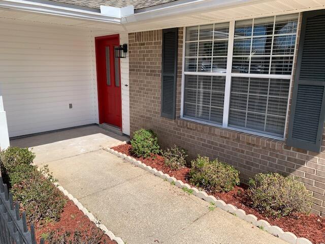 Building Photo - 34 Tanglewood Cir