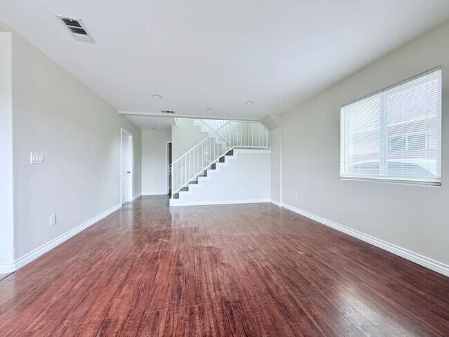 Foto del edificio - 1549 E 50th St