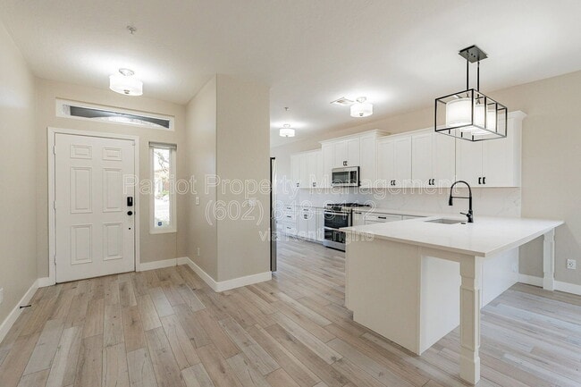 Building Photo - 24931 N 74th Pl