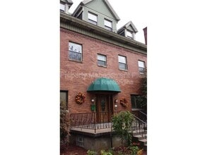 Building Photo - 437 S Aiken Ave