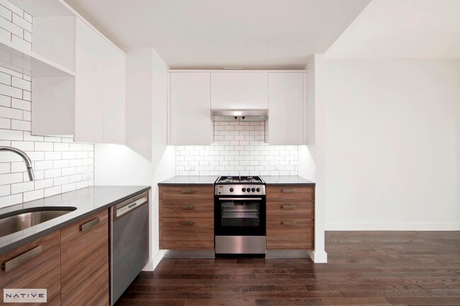 Foto del edificio - 186 Greenpoint Ave