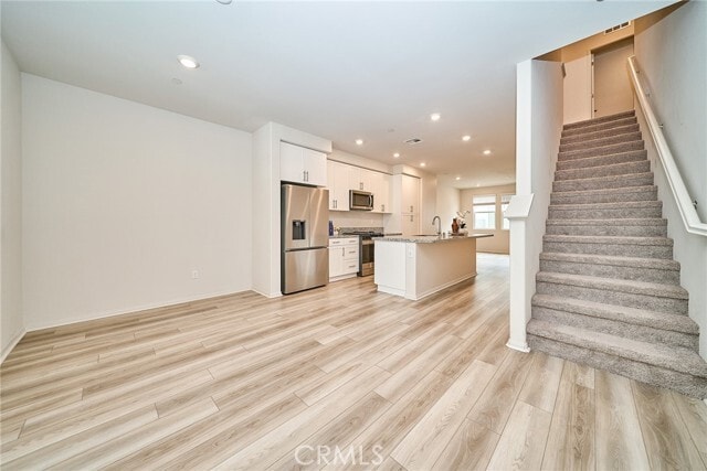 Building Photo - 1672 Cayton Lp