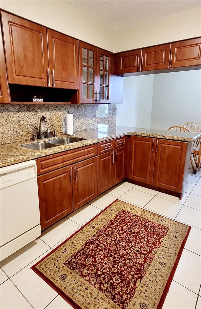 Foto del edificio - 8401 NW 8th St