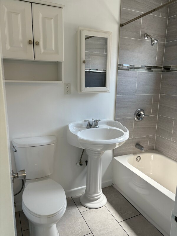 Foto del edificio - 20912 Amie Ave