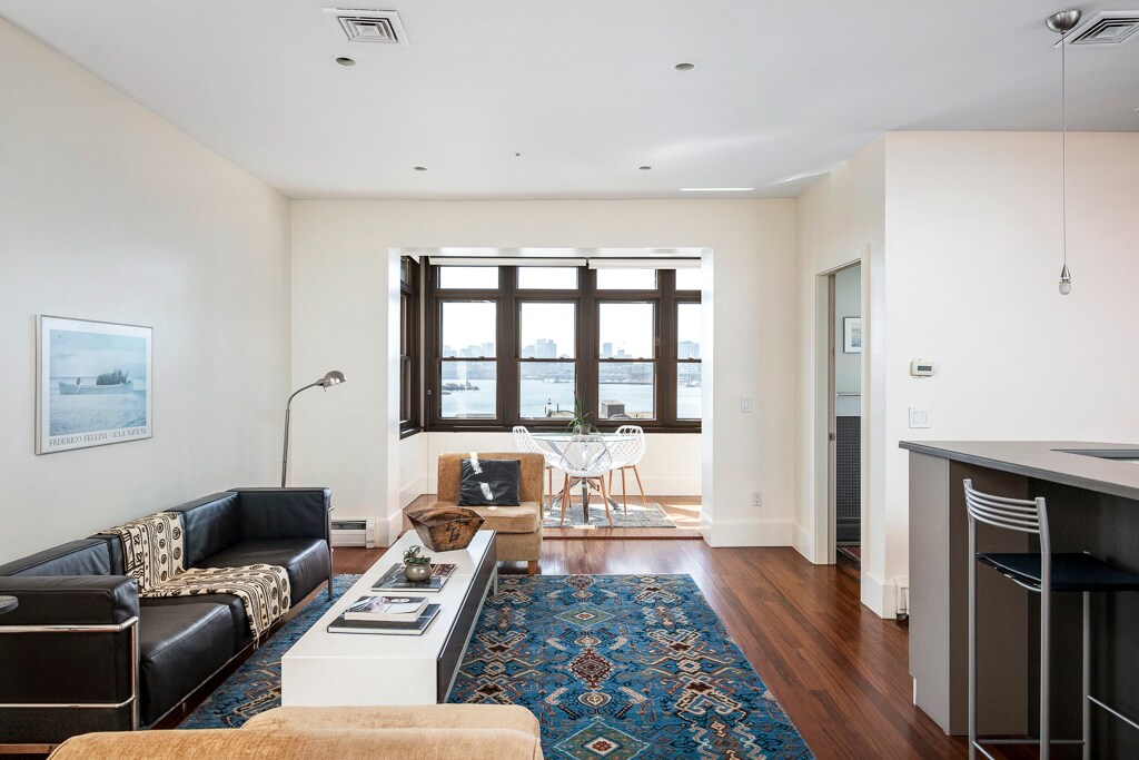 Foto principal - 37 Winnisimmet St