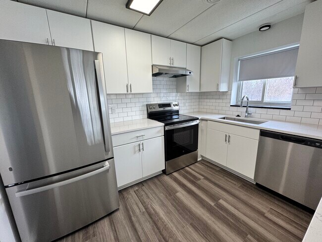 Foto del edificio - 30 Hill Rd