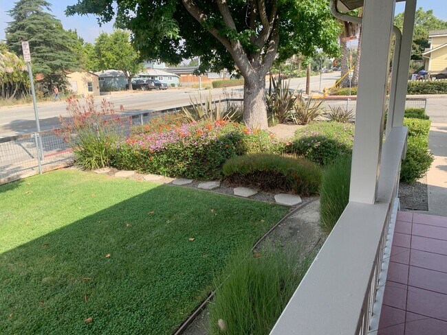 Foto del edificio - Epic Location by Cal Poly - 5 bedroom, 2 bathroom house