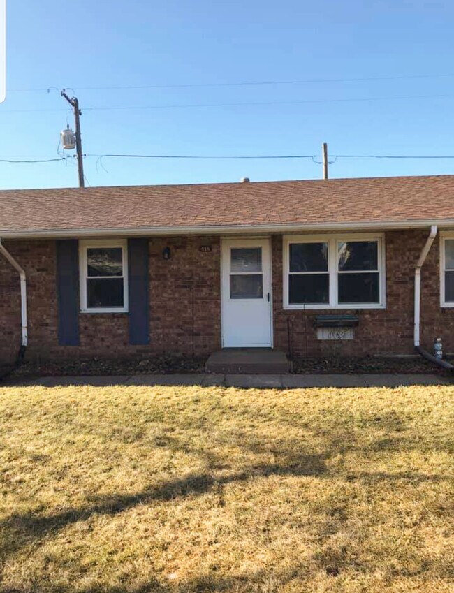 Building Photo - 420 N 5th Pl