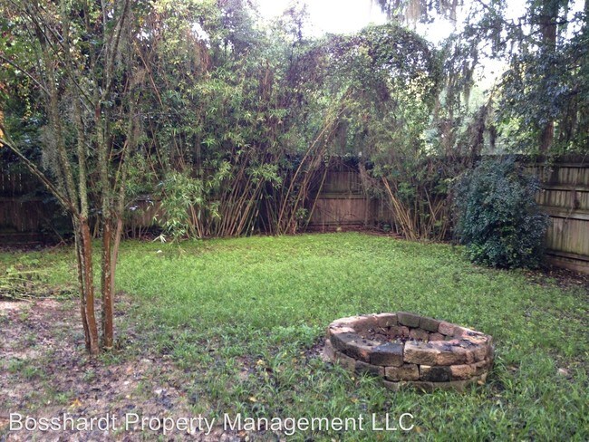 Building Photo - 2 br, 2.5 bath House - 6908 SW 42ND PLACE