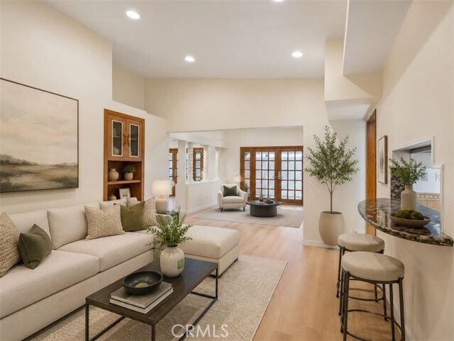 Foto del edificio - 8501 Enfield Ave